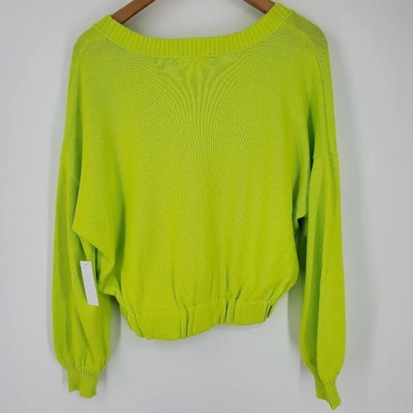 Abound Nordstrom V-Neck Sweater Blouse Cropped Hem - Picture 3 of 3